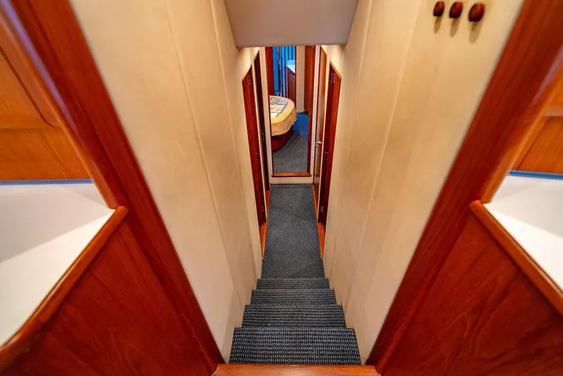 Sea D Yacht Photos Pics 