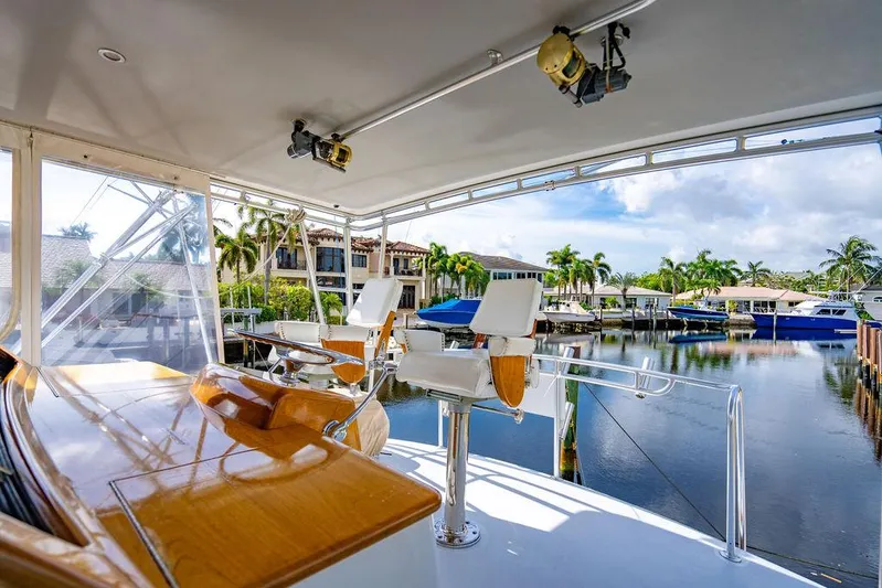 Sea D Yacht Photos Pics 