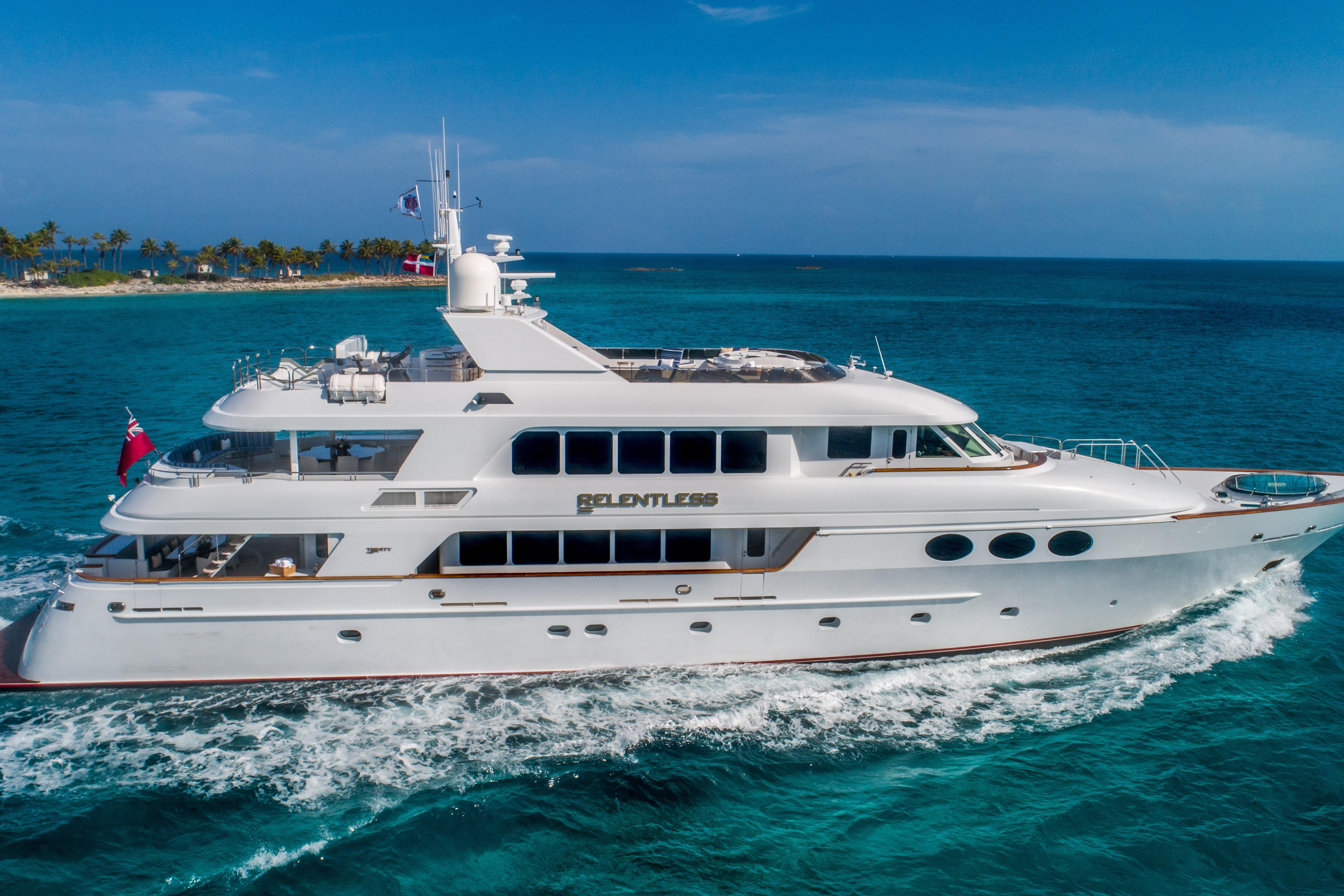 Trinity Yachts Tri-Deck MY