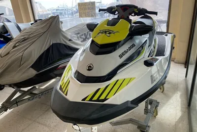 2017 Sea-Doo RXT300