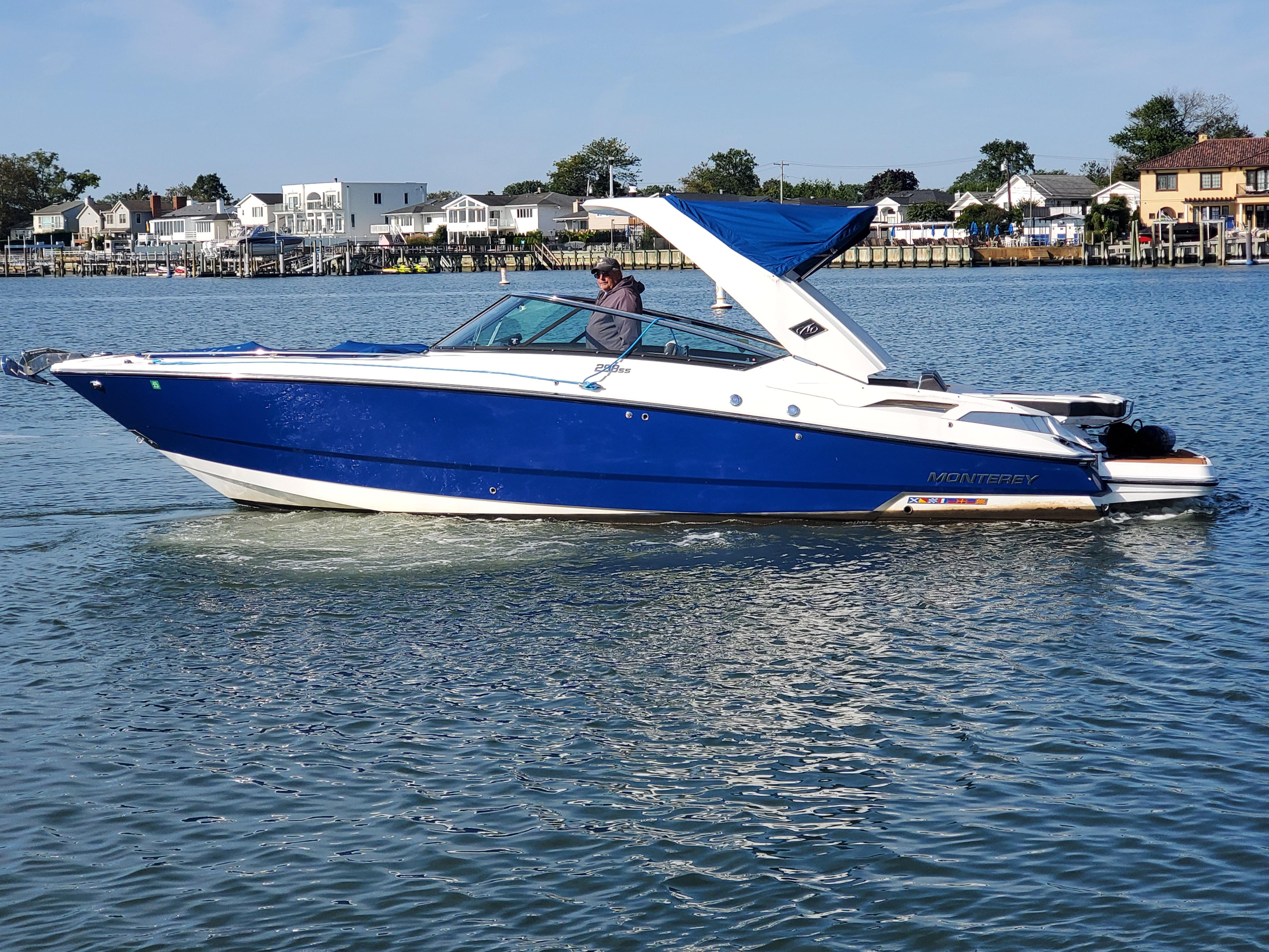 Used 2019 Monterey 298 Ss - New York | TopBoats