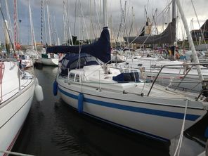 1984 Victoire 822