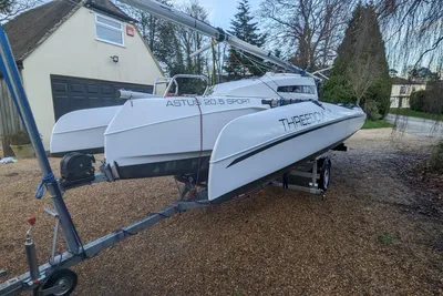 2021 Astus 20.5