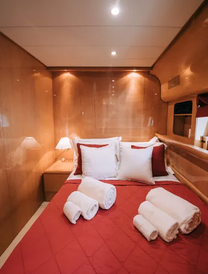 Atrato Yacht Photos Pics 