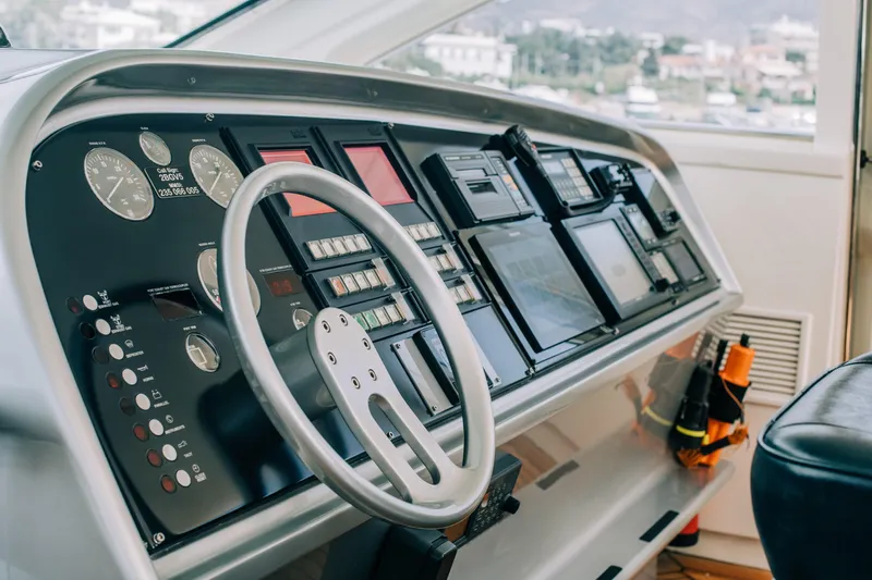 Atrato Yacht Photos Pics 