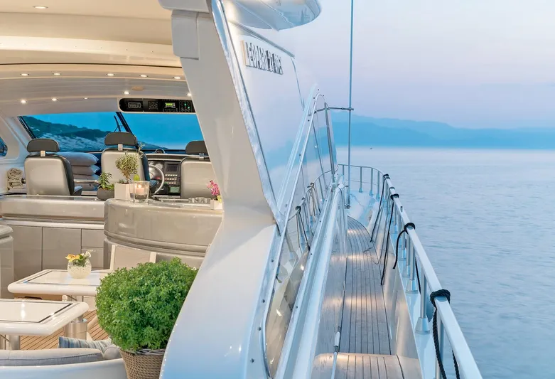 Atrato Yacht Photos Pics 