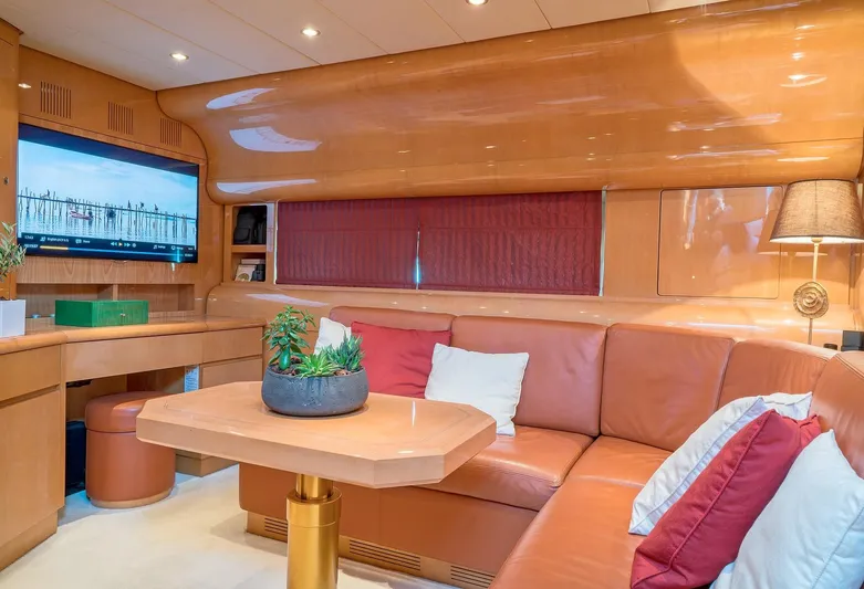 Atrato Yacht Photos Pics 