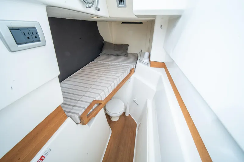 Dominus Yacht Photos Pics 