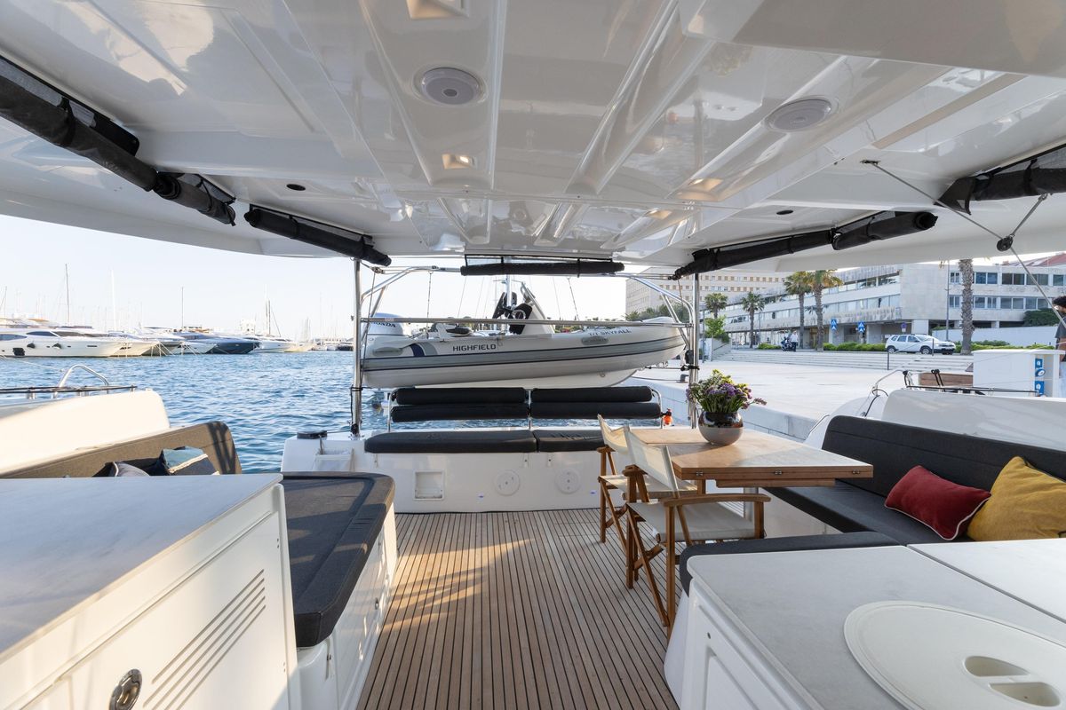 2023 Lagoon 45 