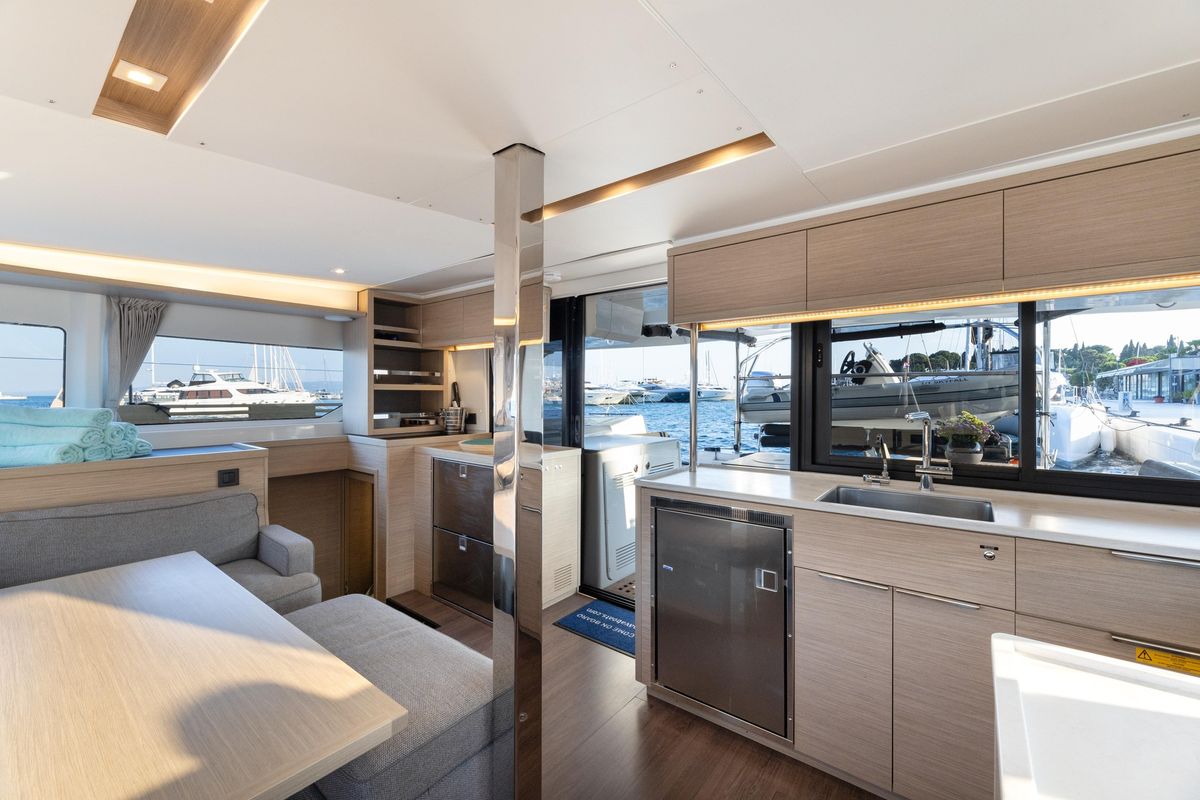 2023 Lagoon 45 