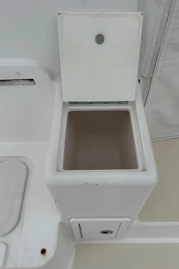 Bay Saddle Yacht Photos Pics 