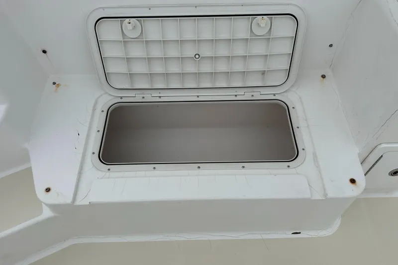 Bay Saddle Yacht Photos Pics 