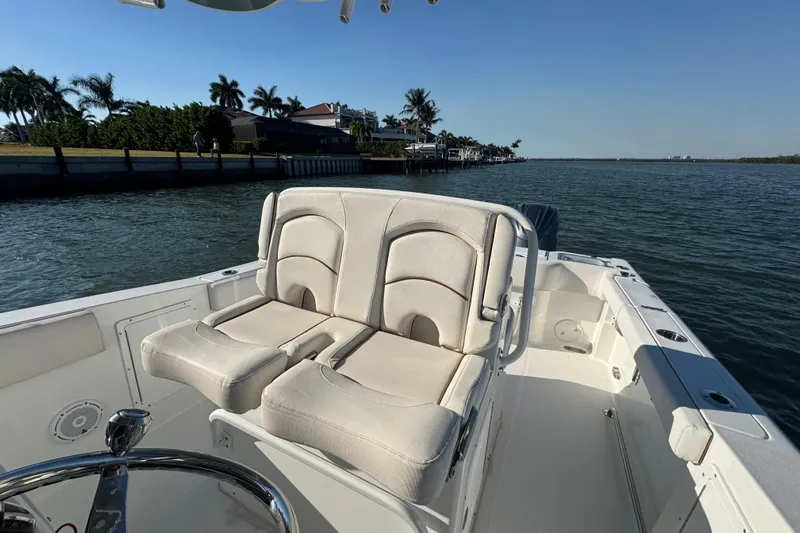  Yacht Photos Pics 2021 Sea Hunt Gamefish 30 boat with forward seating on a sunny day.