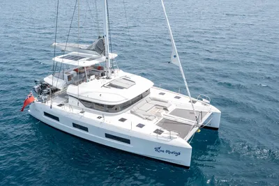2022 Lagoon 55