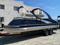 2023 Bennington 25 QSBA