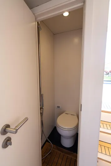 Calliope Yacht Photos Pics 