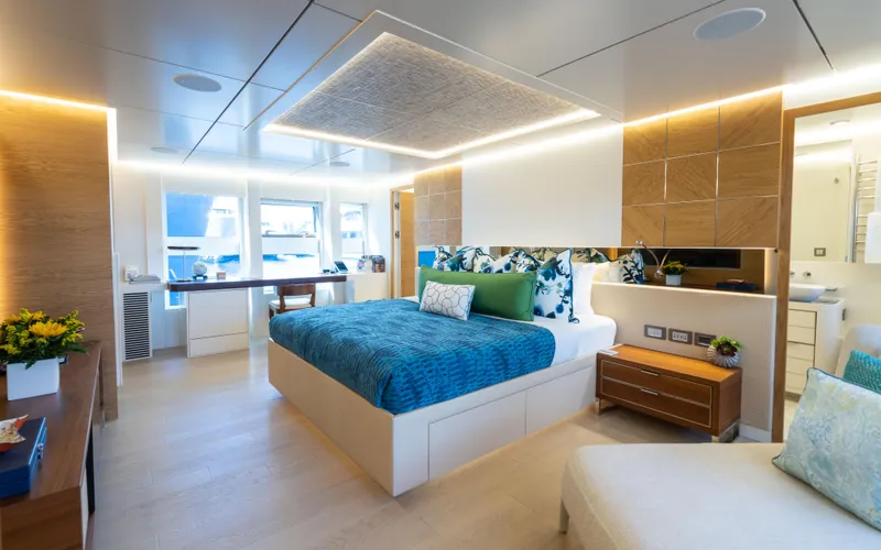 Calliope Yacht Photos Pics 