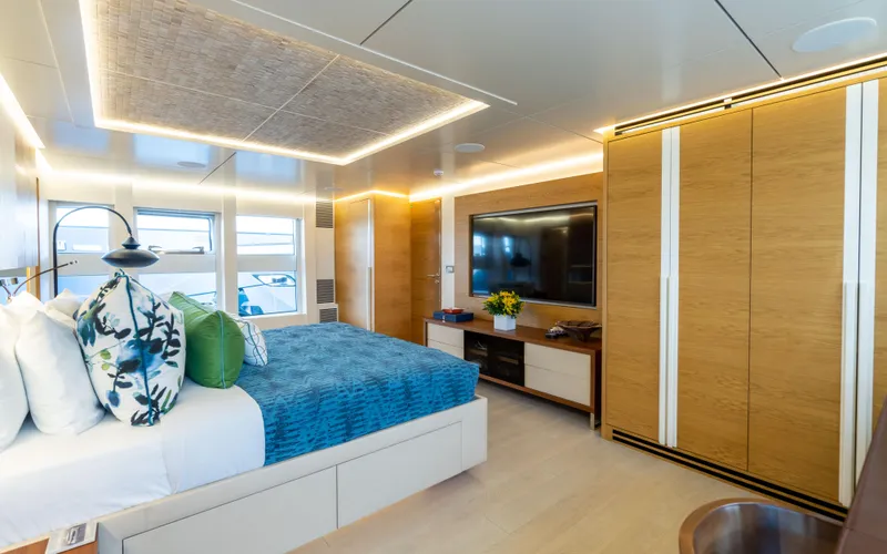 Calliope Yacht Photos Pics 