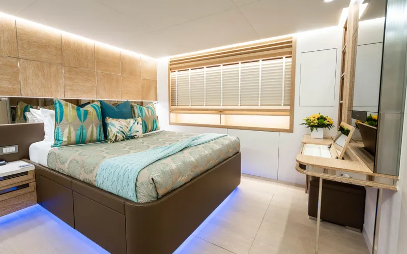 Calliope Yacht Photos Pics 