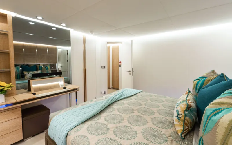 Calliope Yacht Photos Pics 