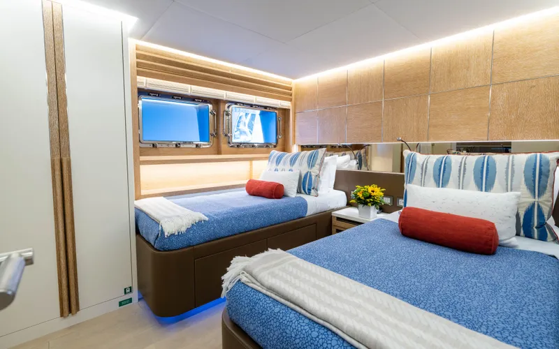 Calliope Yacht Photos Pics 