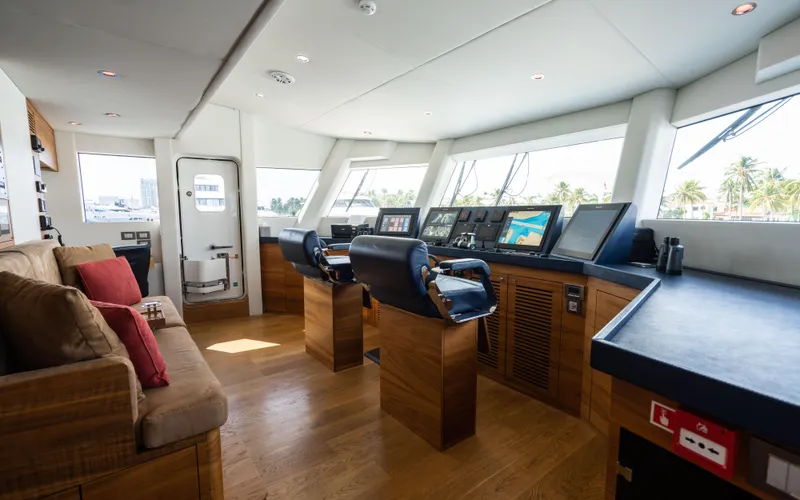 Calliope Yacht Photos Pics 