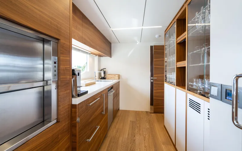 Calliope Yacht Photos Pics 