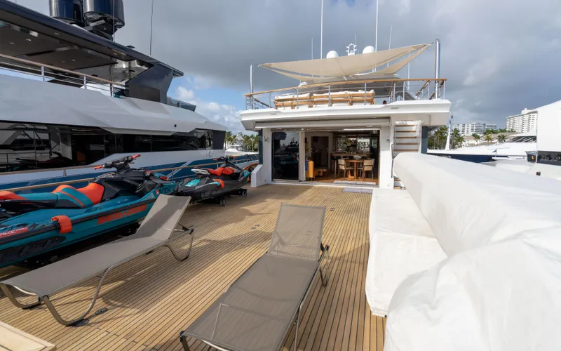 Calliope Yacht Photos Pics 