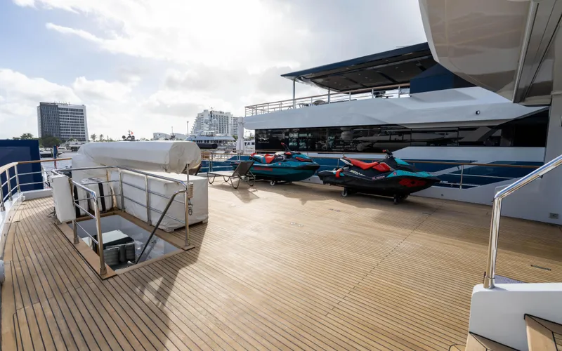 Calliope Yacht Photos Pics 