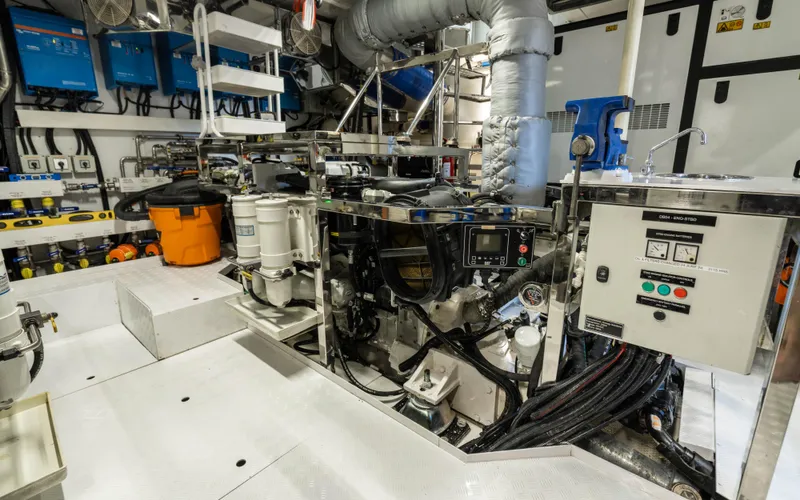 Calliope Yacht Photos Pics 