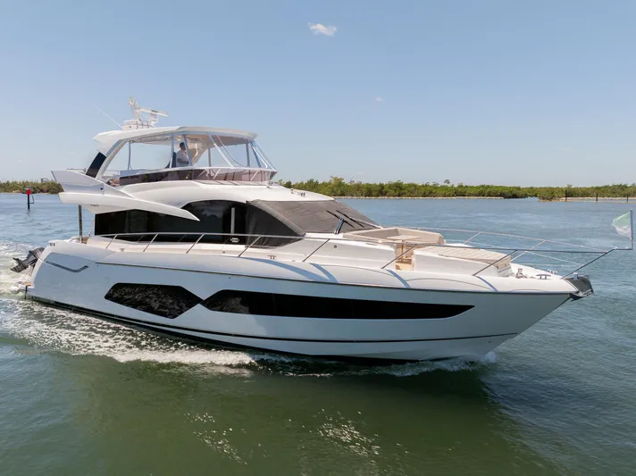 Sea Zar Yacht Photos Pics 2019 Sunseeker Manhattan 66 yacht cruising on a sunny day.