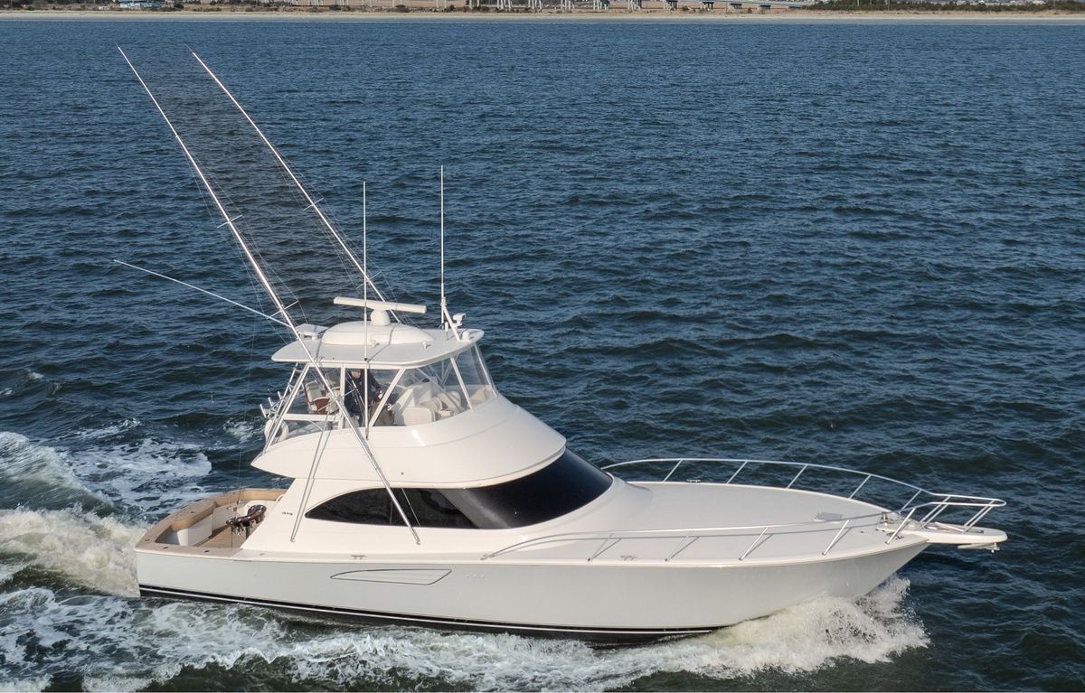 2019 Viking 52 