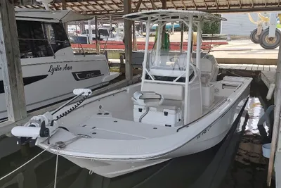 Boston Whaler 210 Montauk