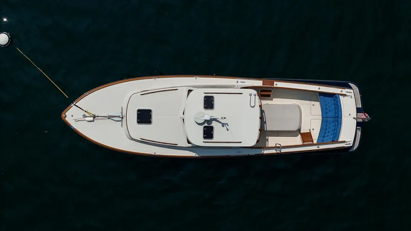 Felicity Yacht Photos Pics 