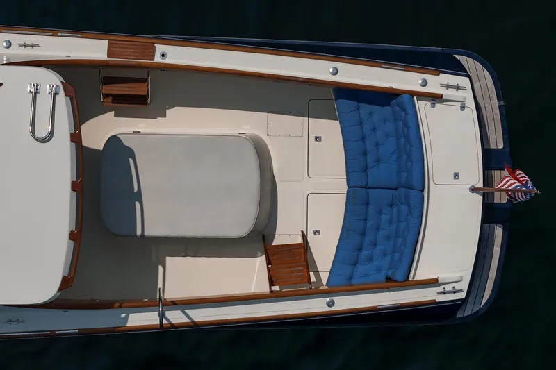 Felicity Yacht Photos Pics 