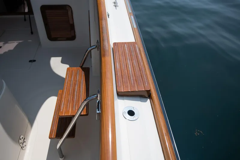 Felicity Yacht Photos Pics 