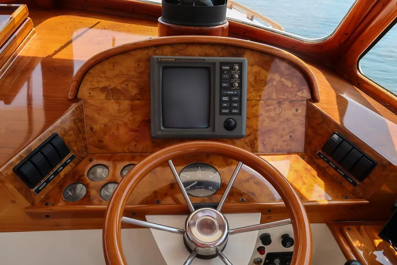 Felicity Yacht Photos Pics 