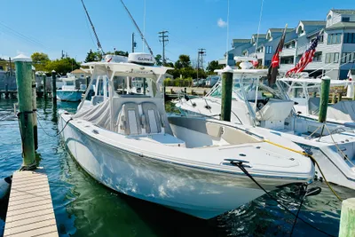 Sea Fox 328 Commander