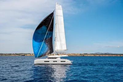 Lagoon 55
