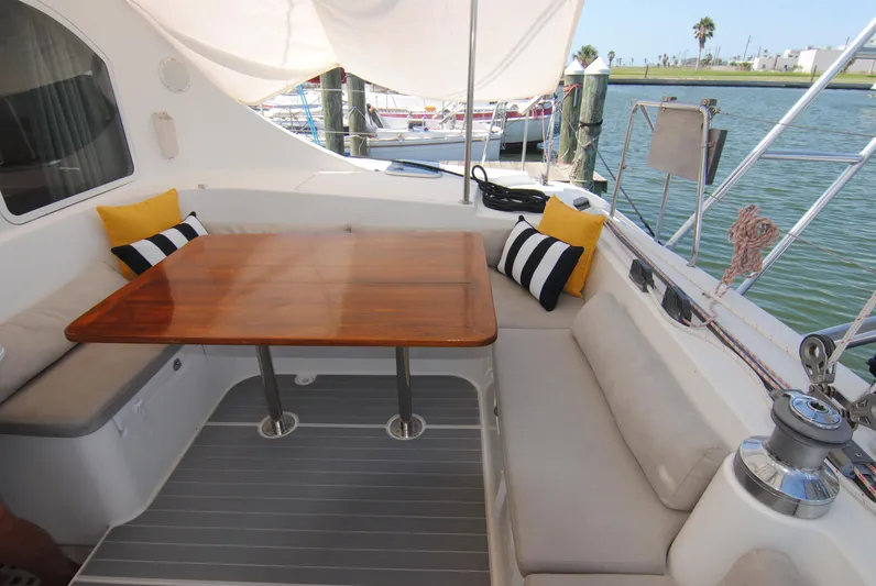 Jaja Yacht Photos Pics 