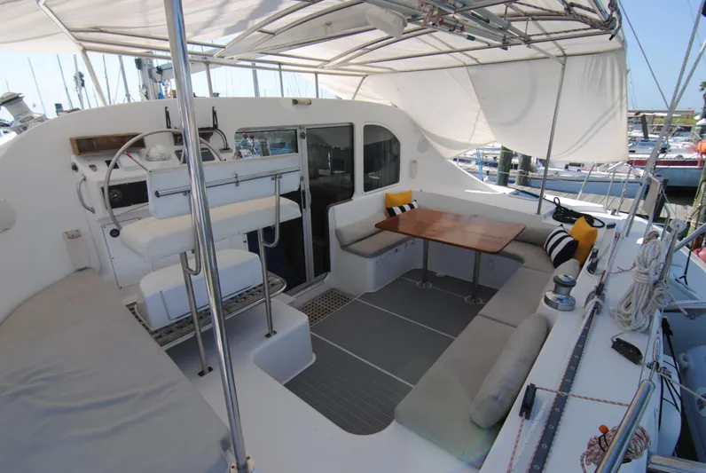 Jaja Yacht Photos Pics 