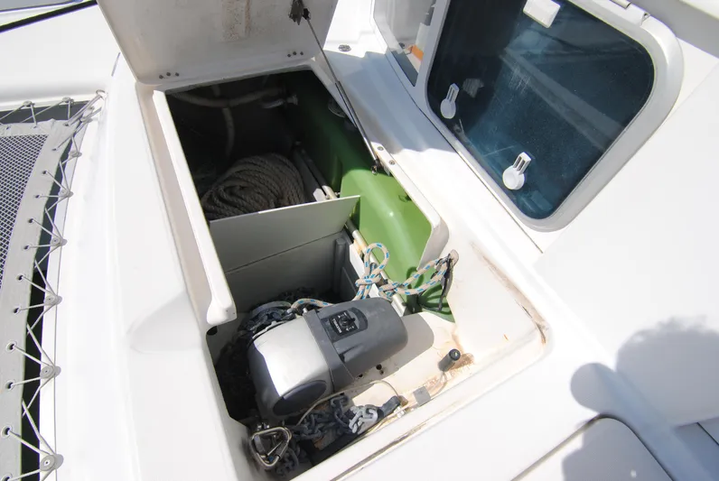 Jaja Yacht Photos Pics 