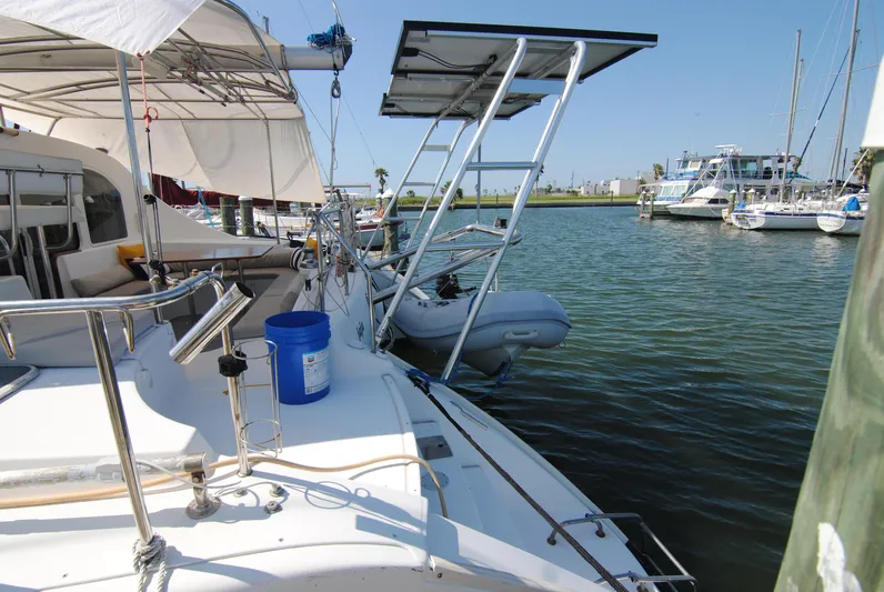 Jaja Yacht Photos Pics 