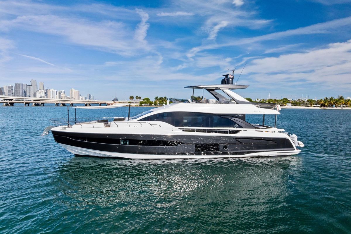 2021 Azimut 78 