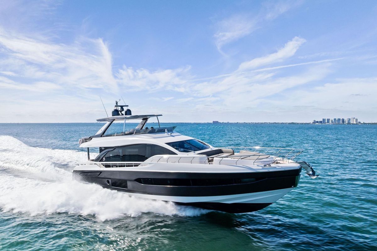 2021 Azimut 78 