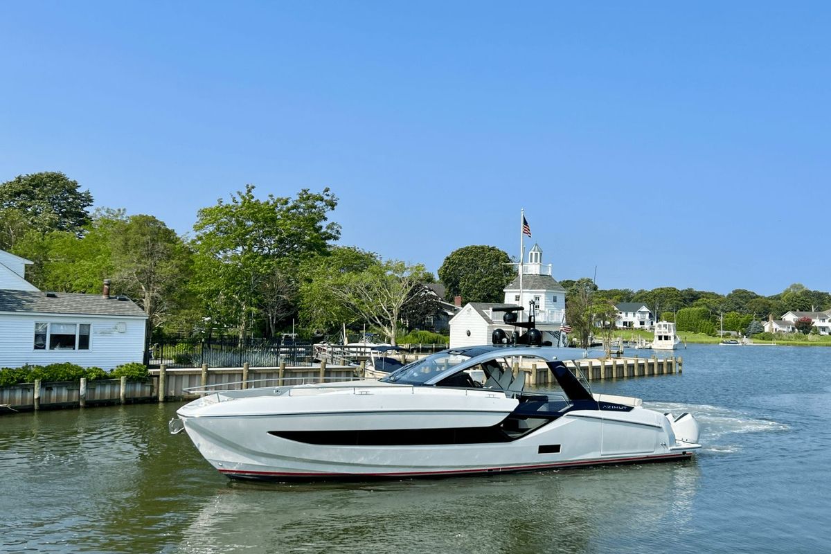 2022 Azimut 47 