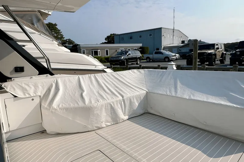 Satisfaction Yacht Photos Pics 