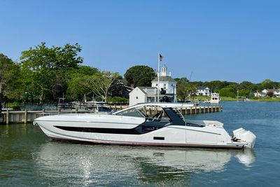 Yacht