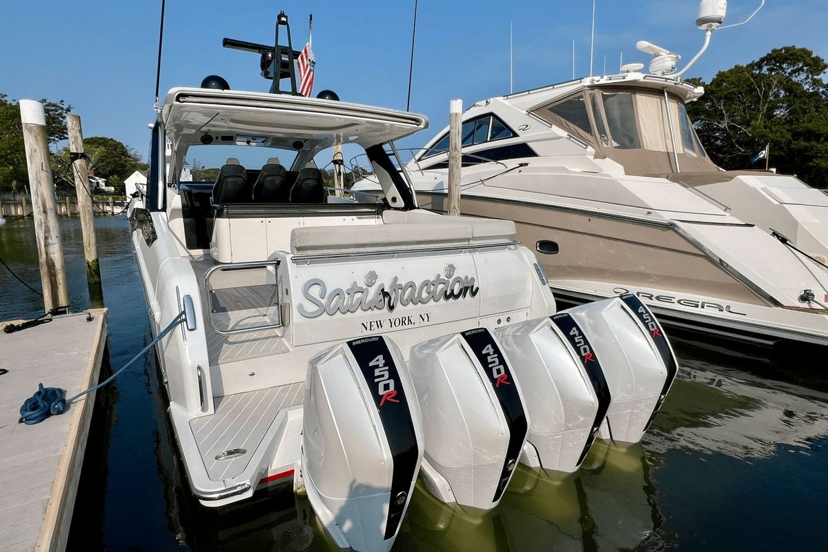 2022 Azimut 47 