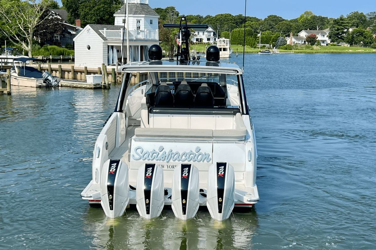 2022 Azimut 47 